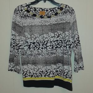 M  top with beaded neckline